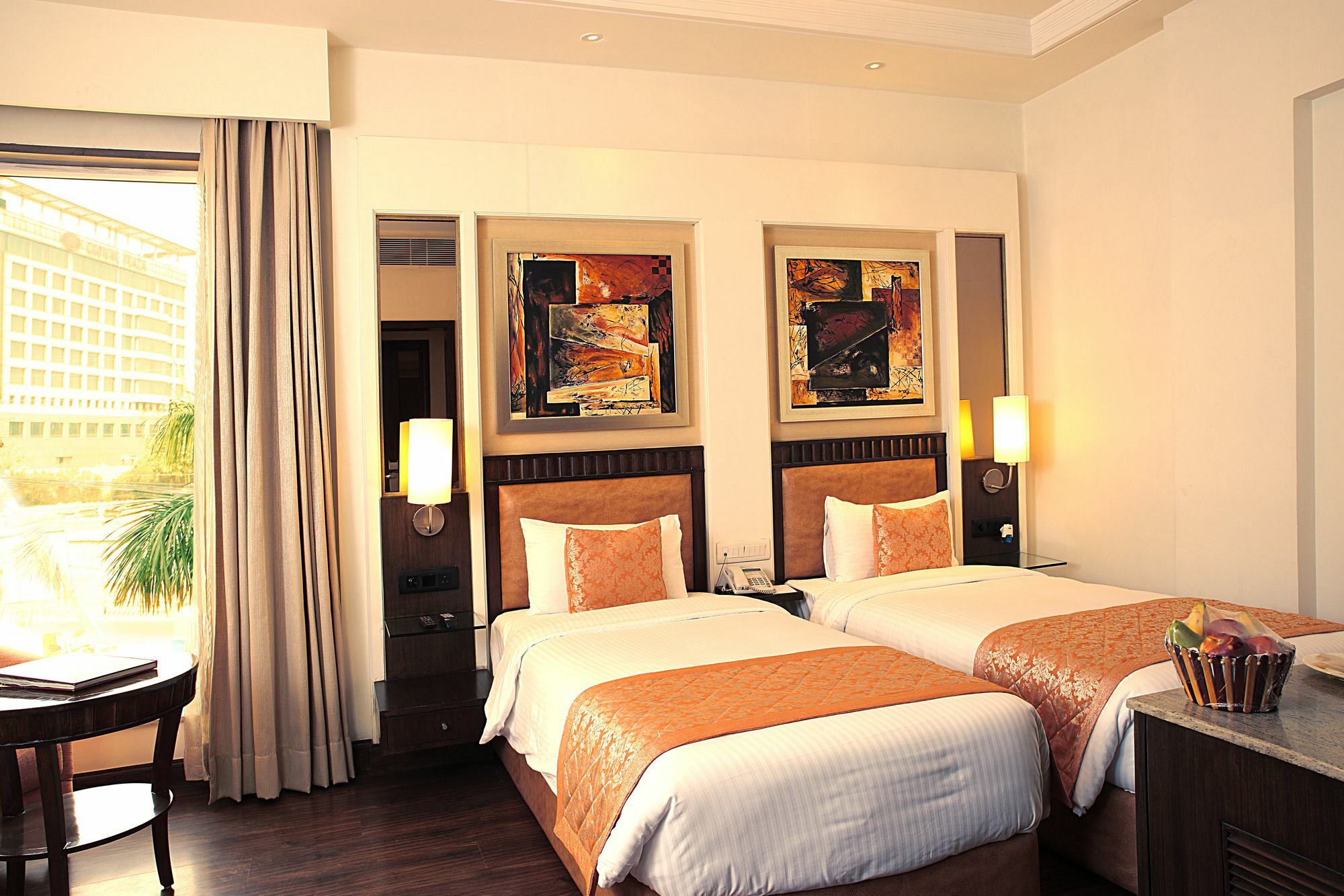 Inde Hotel Signature Tower Ґурґаон Екстер'єр фото